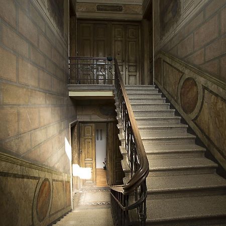 Charming 2Br Apartment In Old Tbilisi - By Wehost ภายนอก รูปภาพ