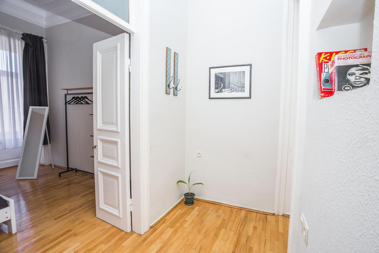 Charming 2Br Apartment In Old Tbilisi - By Wehost ภายนอก รูปภาพ